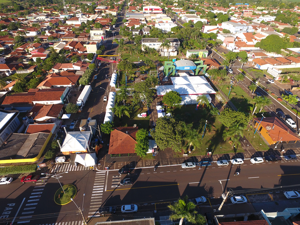 Os preparativos para o Carnaval Santa Vitória 2017
