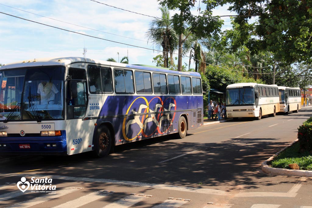 Prefeitura de Santa Vitória disponibiliza transporte para alunos fazerem o ENEM